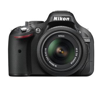 Nikon D5200 + AF-S DX NIKKOR 18-55mm + AF-S DX VR NIKKOR 55-200mm Kit fotocamere SLR 24,1 MP CMOS 6000 x 4000 Pixel Nero