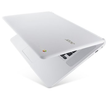 Acer Chromebook CB5-571-C4Y3 Computer portatile 39,6 cm (15.6") Intel® Celeron® 3205U 4 GB DDR3L-SDRAM 16 GB Ibrido - HDD+SSD Wi-Fi 5 (802.11ac) ChromeOS Nero, Bianco