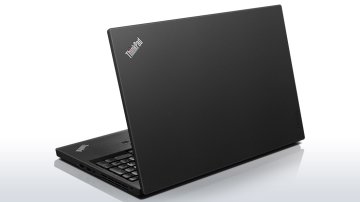 Lenovo ThinkPad T560 Intel® Core™ i7 i7-6600U Computer portatile 39,6 cm (15.6") Full HD 8 GB DDR3L-SDRAM 256 GB SSD Windows 7 Professional Nero
