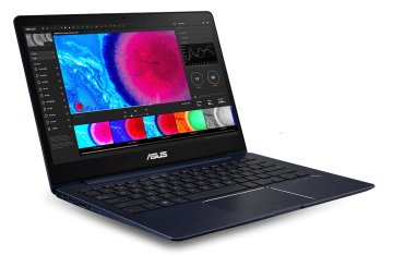 ASUS Zenbook 13 UX331UN-EG004T Intel® Core™ i7 i7-8550U Computer portatile 33,8 cm (13.3") Full HD 8 GB 512 GB SSD NVIDIA® GeForce® MX150 Wi-Fi 5 (802.11ac) Windows 10