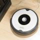 iRobot Roomba 605 aspirapolvere robot 0,5 L Senza sacchetto Nero, Bianco 15