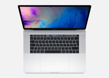 Apple MacBook Pro Computer portatile 39,1 cm (15.4") Intel® Core™ i7 i7-9750H 16 GB DDR4-SDRAM 256 GB SSD AMD Radeon Pro 555X Wi-Fi 5 (802.11ac) macOS Mojave Argento