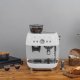 Smeg Macchina da Caffè Espresso Manuale con macinacaffè integrato 50's Style – Bianco LUCIDO – EGF03WHEU 17