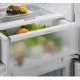 Electrolux ENG7TE18S frigorifero con congelatore Da incasso 256 L E Bianco 8