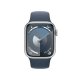 Apple Watch Series 9 GPS Cassa 41mm in Alluminio Argento con Cinturino Sport Blu Tempesta - S/M 3