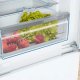 Bosch Serie 6 KIS87ADE0H frigorifero con congelatore Da incasso 270 L E Bianco 8