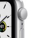 Apple Watch SE GPS, 40mm in alluminio argento con cinturino Sport Bianco 3
