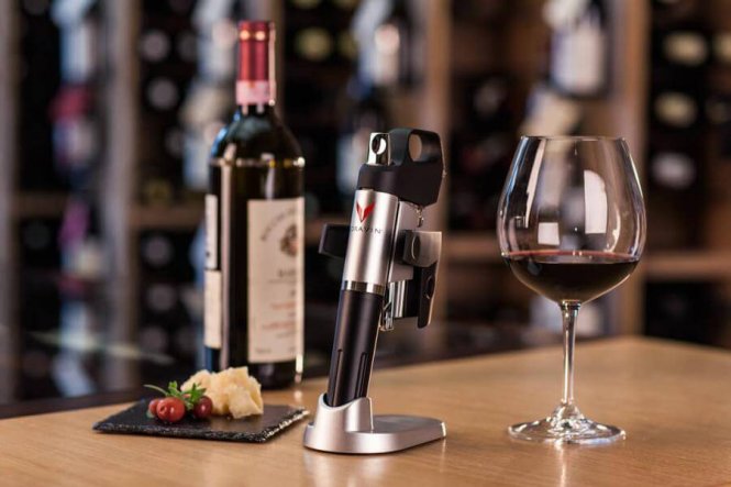 CORAVIN : il sistema definitivo per servire il vino a bicchiere senza aprire la bottiglia !