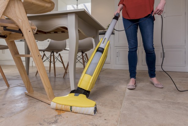 Novità con Karcher FC 5 : come pulire e aspirare in un solo passaggio !