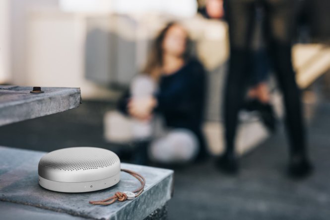 Bang & Olufsen BeoPlay A1,   lo speaker Bluetooth con 24 ore di autonomia